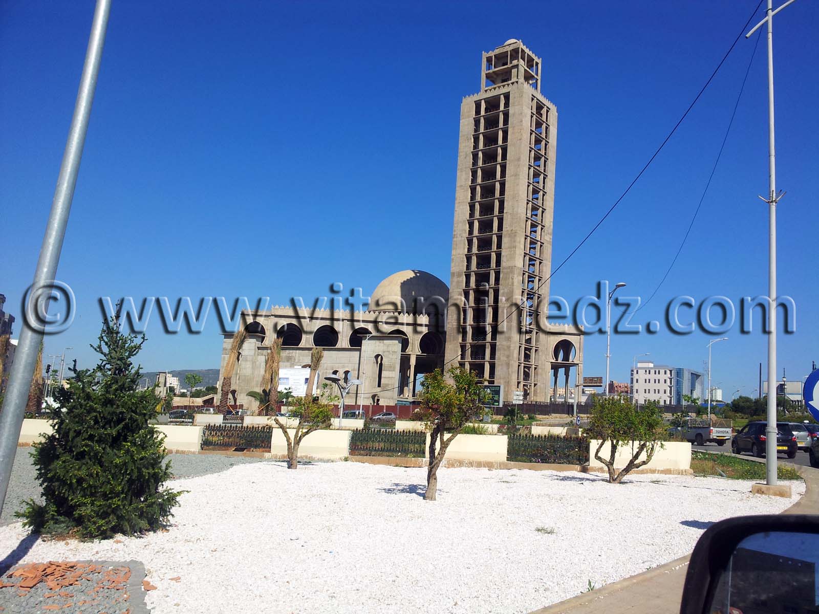 Mosquée Ibn Badis à Oran, l'éternel chantier parmi les gouffres financiers de la ville