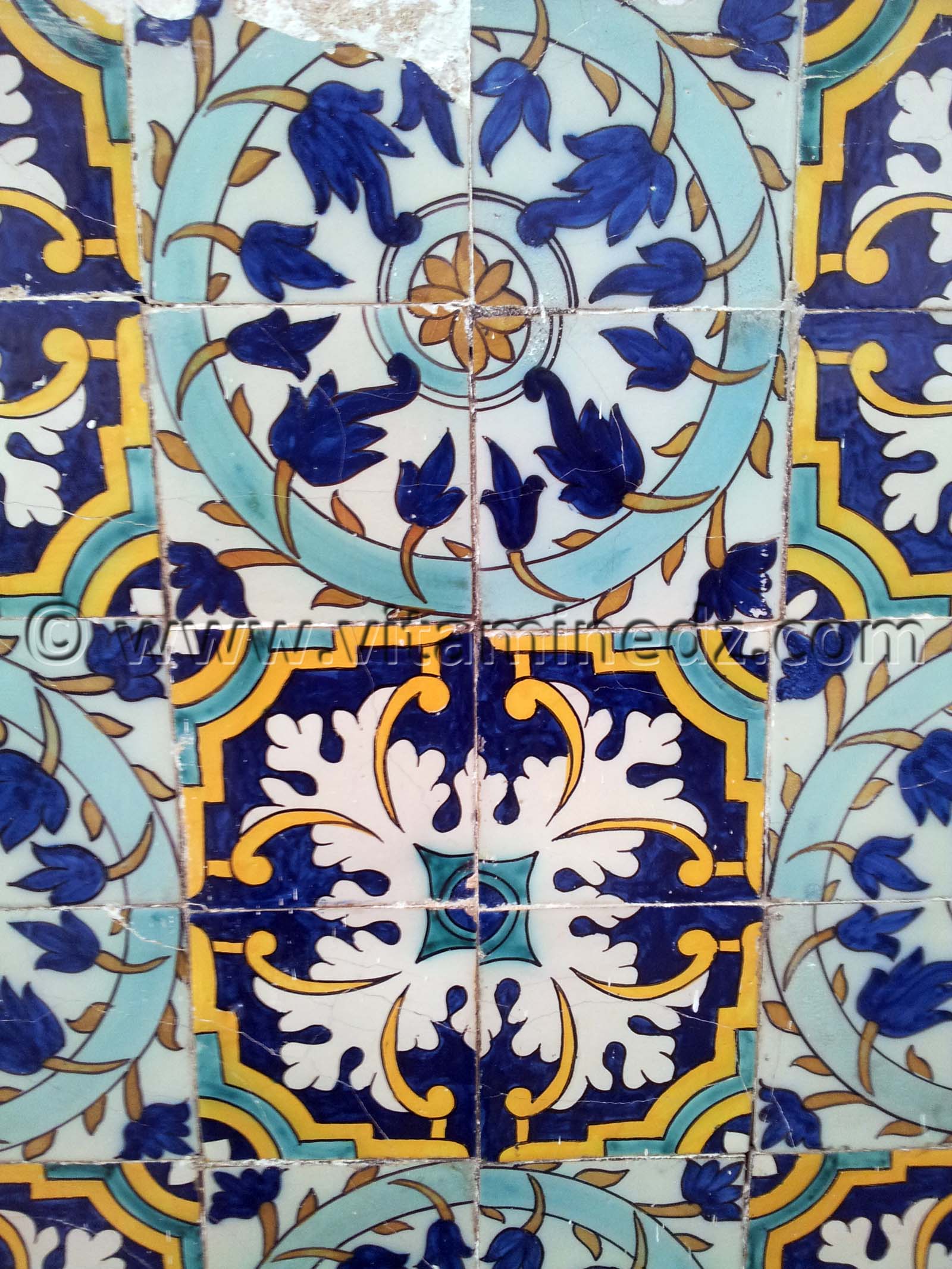 Carreaux de Ceramique au Darih de Sidi Boumediene