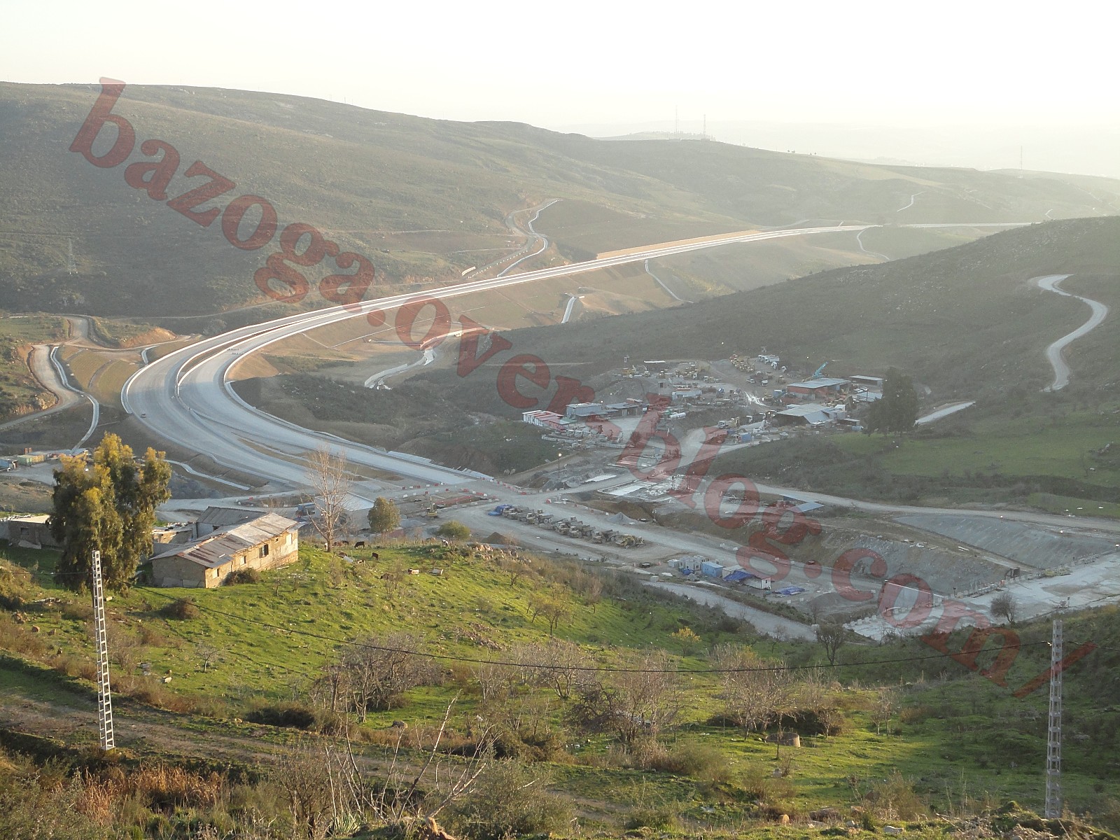 Autoroute Est-Ouest:  Les travaux du tronçon Constantine-Skikda au ralenti