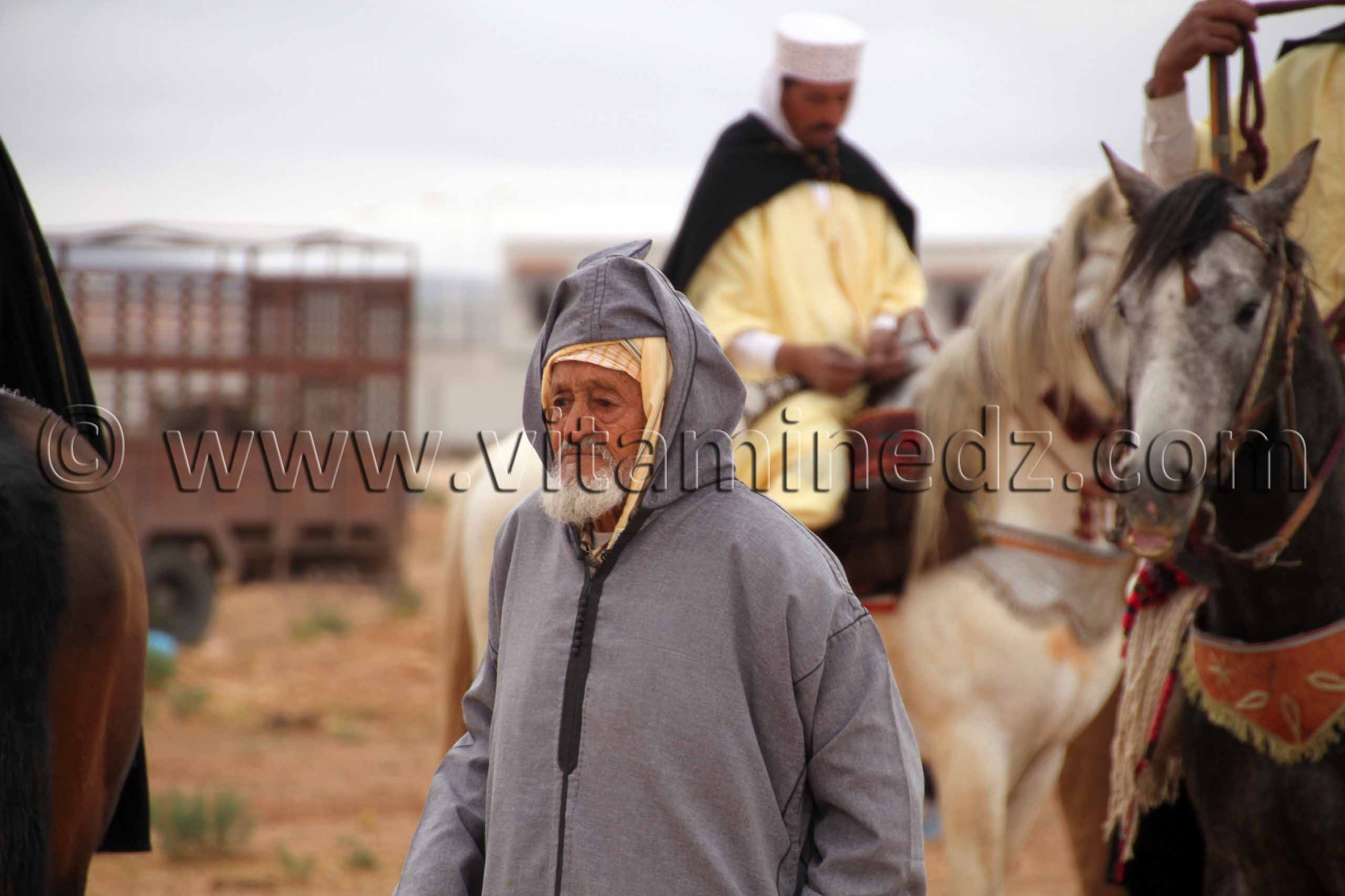 Vieux personnage de Magoura Tlemcen  Waada de Magoura, commune d'El Bouihi, et course hippique organisée en parallèle