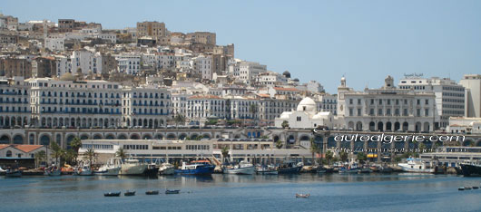 Alger-Centre - Chute récurrente de balcons