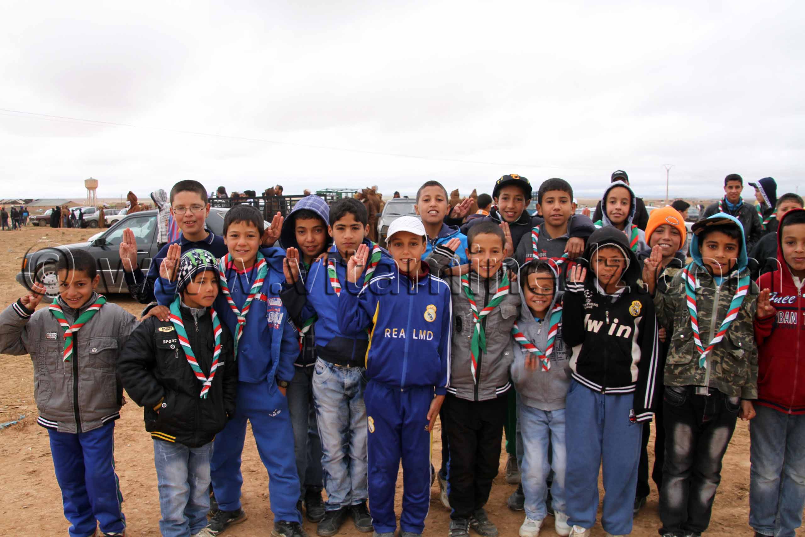 Jeunes scouts - Tlemcen Waada de Magoura, commune d'El Bouihi, et course hippique organisée en parallèle