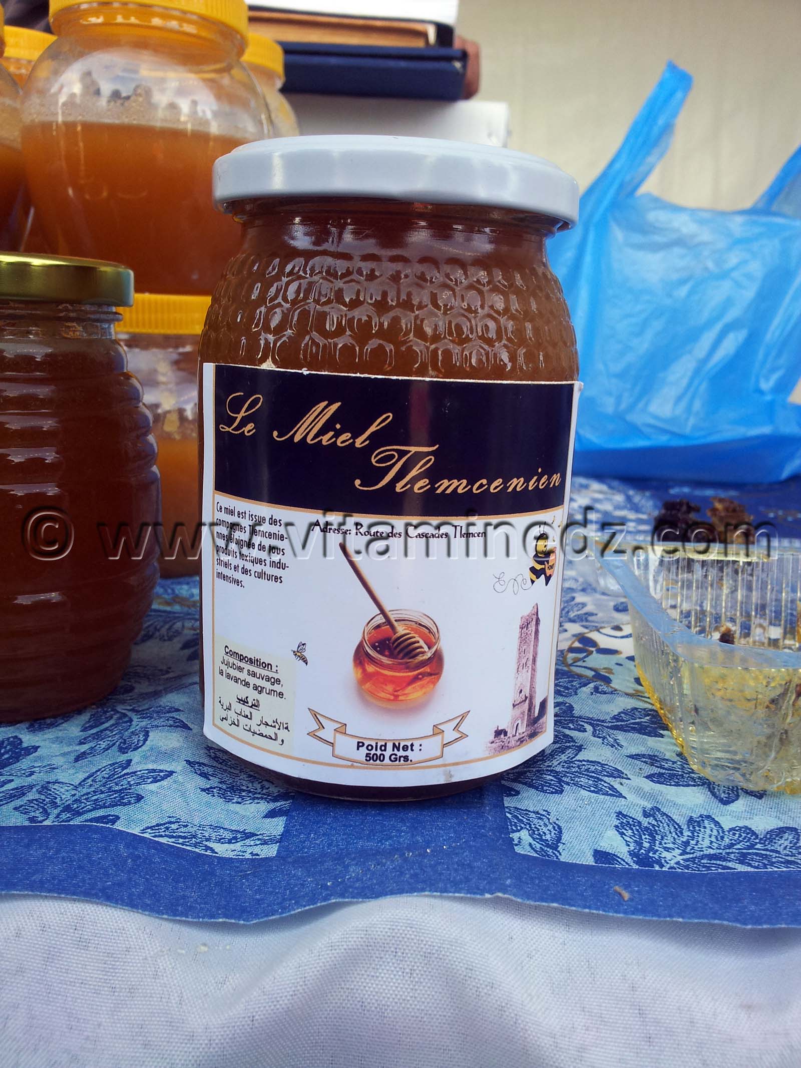 Le Miel Tlemcenien, Exposition de Miel aux journées du Terroir au plateau de Lalla Setti