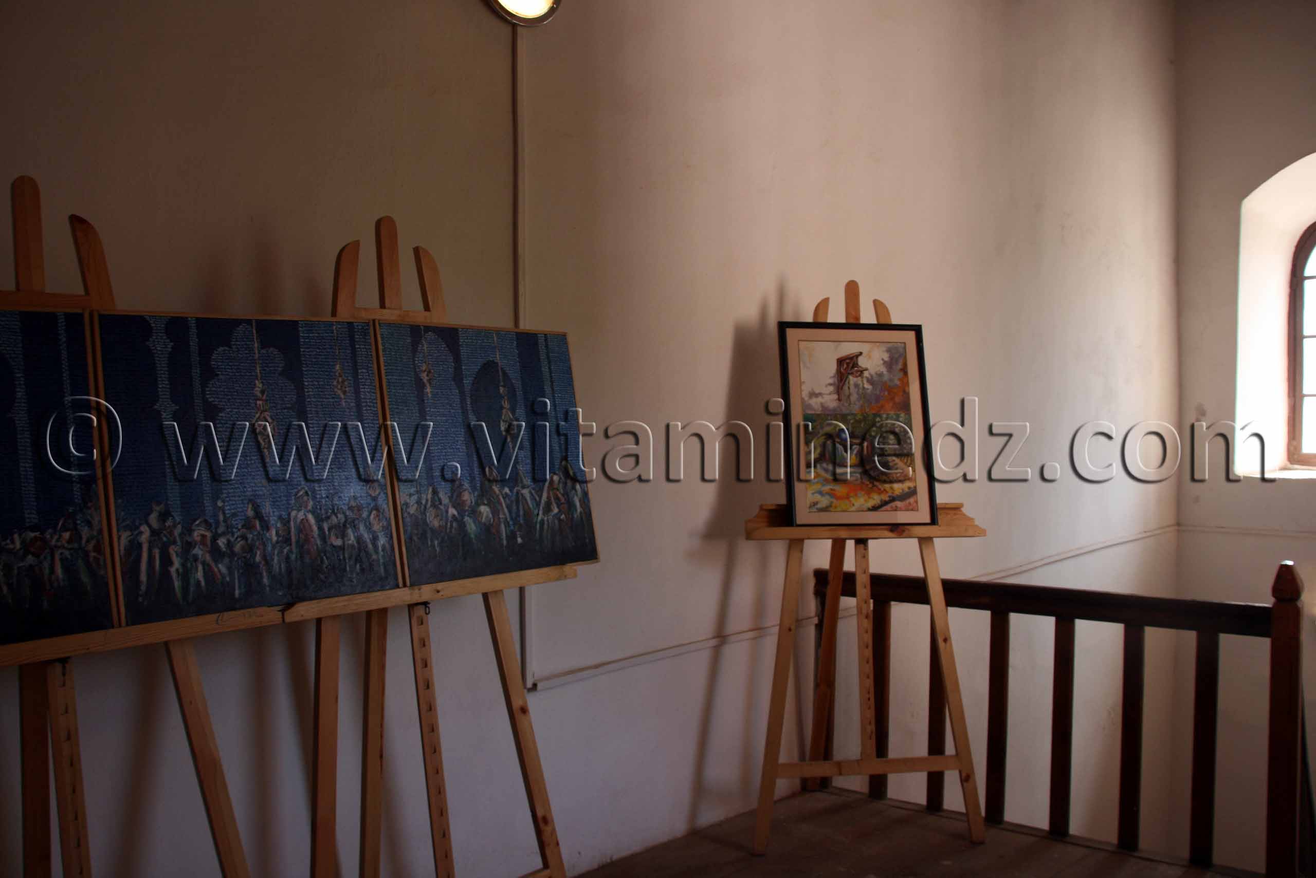 Tlemcen  Exposition a l'ecole regionale des beaux arts (Juin 2011)