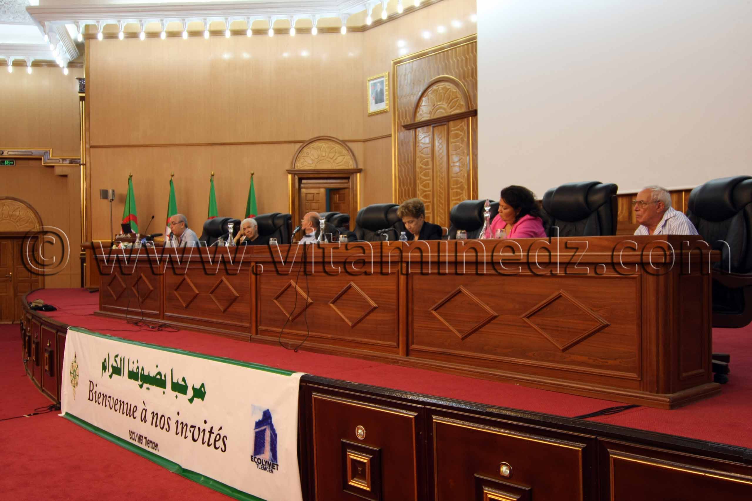 Messali Hadj au cœur des débats UN COLLOQUE INTERNATIONAL LUI SERA CONSACRE LES 17 ET 18 SEPTEMBRE 2011 À TLEMCEN Amine IDJER Publié dans Liberté le 08 - 09 - 2011