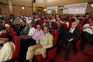 Les chaussures de Messali sont trop grandes pour les nouveaux militants du PPA  Djanina Benkalfat Messali. Fille de Messali Hadj Chahredine Berriah Publié dans El Watan le 16 - 09 - 2011