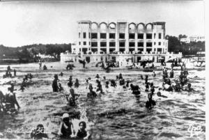 Jijel Kotama Hotel - Djidjelli - La plage et l'hôtel Casino (1948)