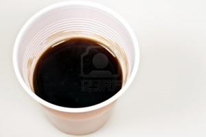 Constantine - Les gobelets de café jetés tous azimuts