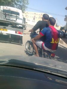 Les motos à Biskra : un péril juvénile !!
