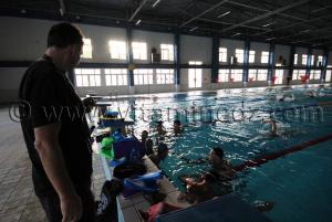 Tlemcen - Natation  Equipe de nageurs du WAT à la Piscine olympique de Tlemcen, Manager  Réda Yadi