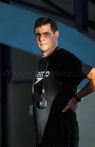 L’entraîneur national, Yadi Réda à la Piscine olympique de Tlemcen