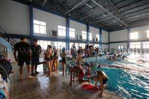 Tlemcen - Natation  Equipe de nageurs du WAT à la Piscine olympique de Tlemcen, Manager  Réda Yadi