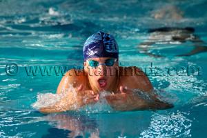 Tlemcen - Natation  Equipe de nageurs du WAT à la Piscine olympique de Tlemcen, Manager  Réda Yadi