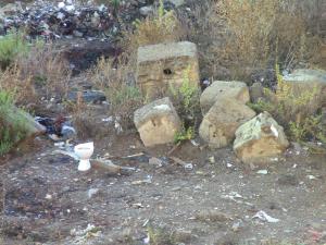 Cité d'habitation ou Décharge Publique?