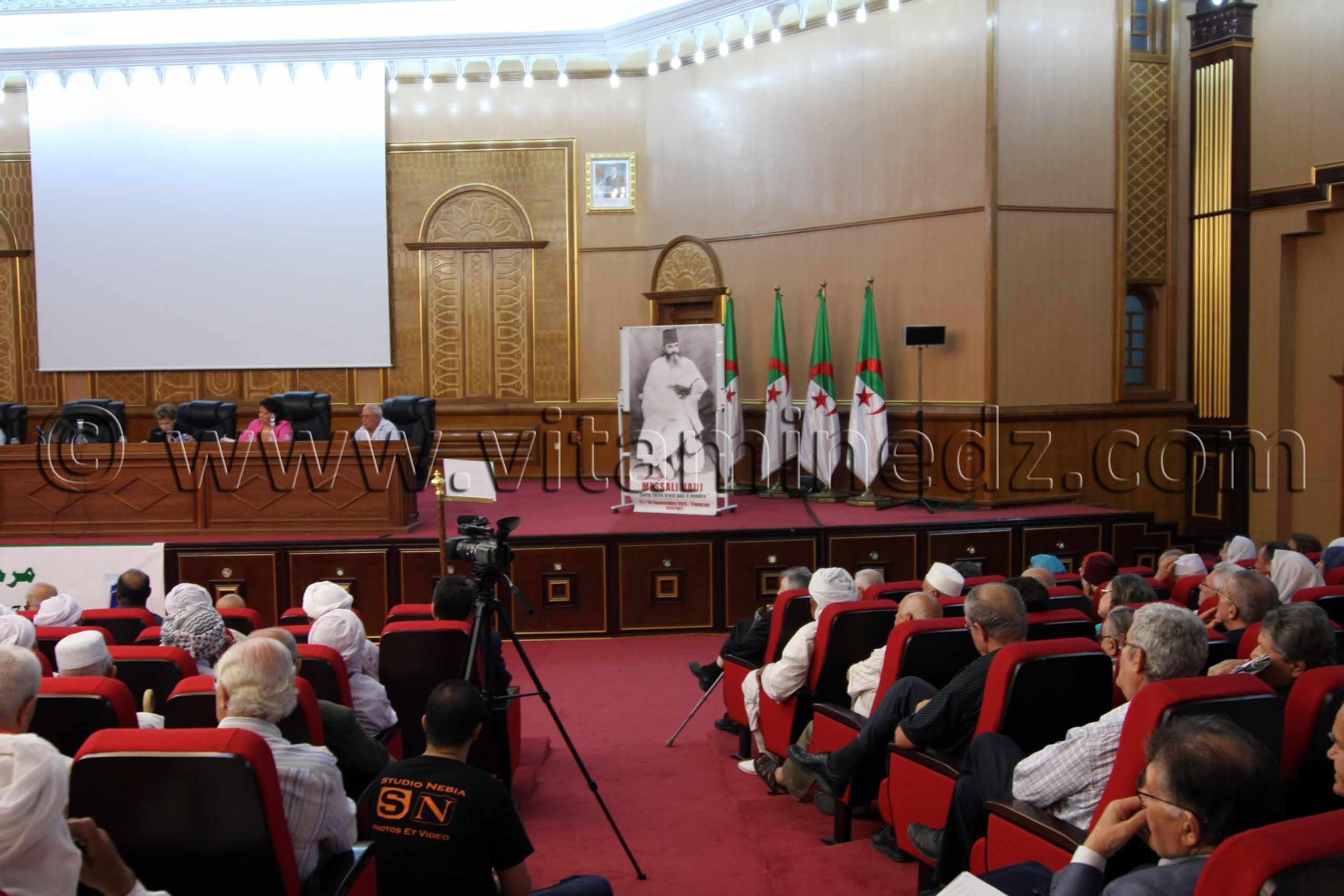 Intégration des œuvres et du parcours de Messali Hadj dans les manuels scolaires  Algérie Presse Service Publié dans Algérie Presse Service le 19 - 09 - 2011