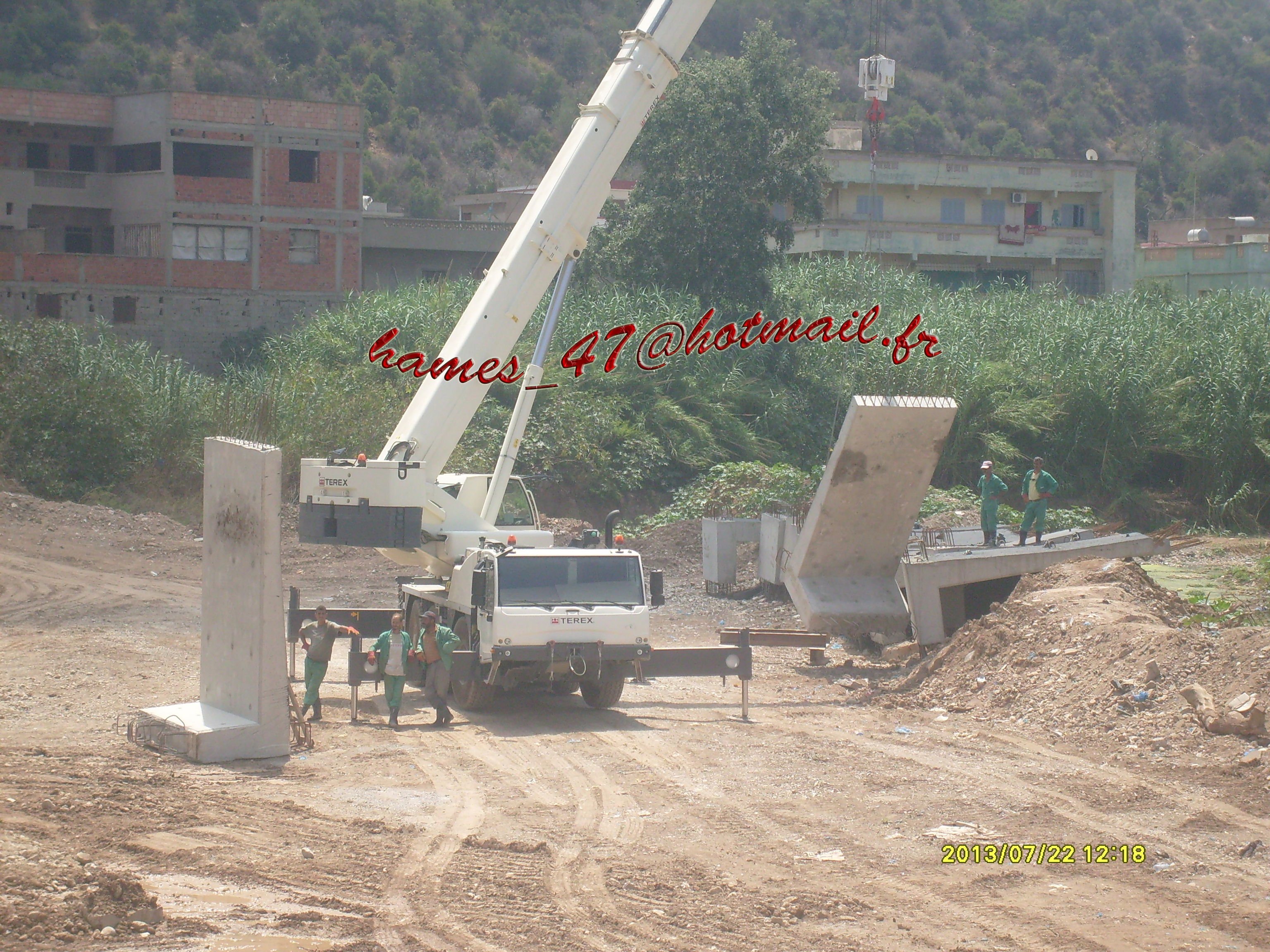 TRAVAUX SUR L'OUED GHAZOUANA