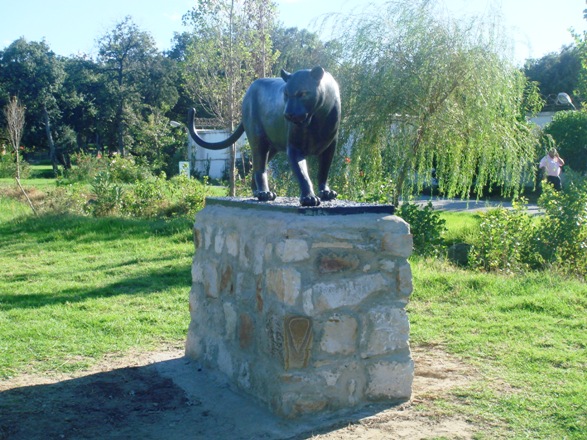 El Aouana (Jijel) - Belhinous Habiba. Directrice du parc animalier: Le parc reçoit 10.000 visiteurs par jour