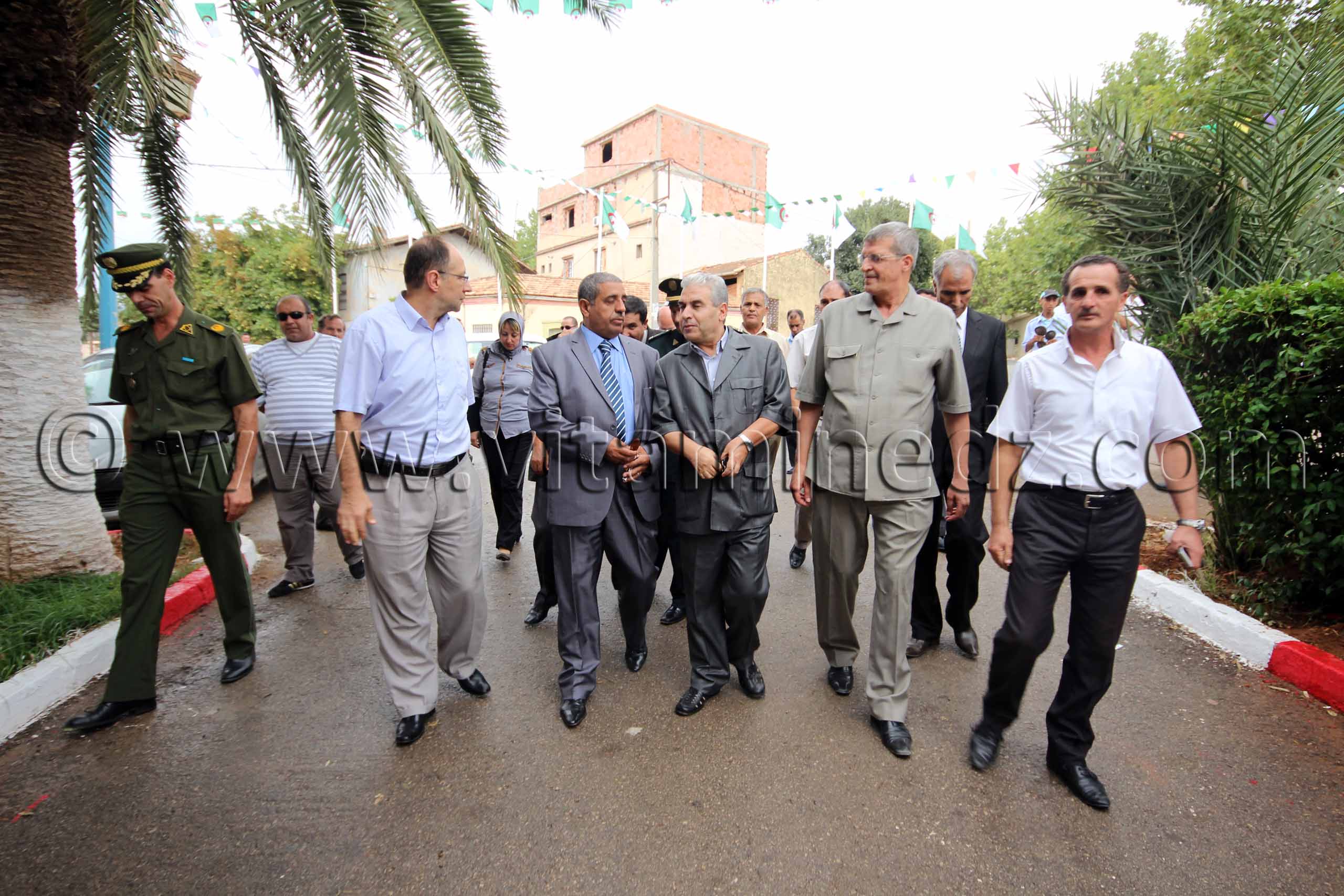 Arrivée des officiels (DJS)  Tournoi international féminin de tennis sur terre battue du 9 au 14 septembre 2013 Tlemcen - Tennis (ITF 2013)