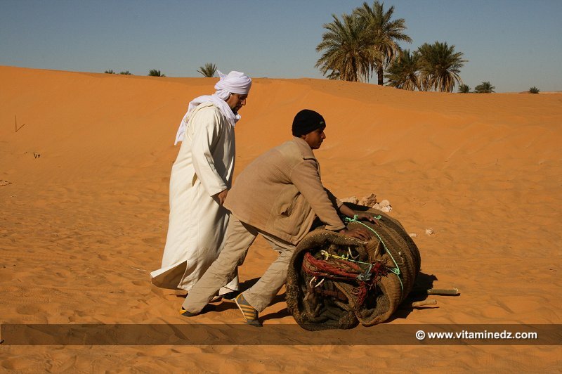 Guides de désert de père en fils  La Famille BoussaId