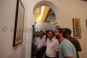 L\'artiste plasticien Noureddine Benhamed  Exposition \ le rectangle vertical\  du 26 septembre au 14 Octobre 2013 à la galerie Hamche, Maison de la culture de Tlemcen.