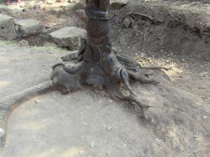 La Sculpture de Djelloul dans le musée a ciel ouvert de Tipaza.