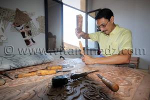 Tlemcen - Sculpture sur bois - Centre d\'artisanat de Bab Zir