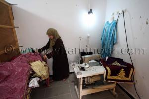 Couturière traditionnelle de Tlemcen - Centre d\'artisanat de Bab Zir