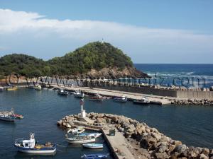 Jijel - Ziama Mansouriah, Port de pêche et île Mansouria (Septembre 2005)