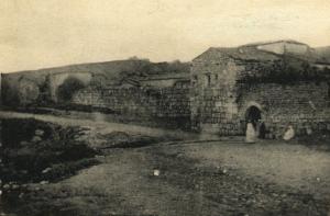 MILA MURAILLE ROMAINE