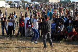 Traditionnel combat aux gourdins, Waadat Ain Larbaa, wilaya d\'Ain Temouchent