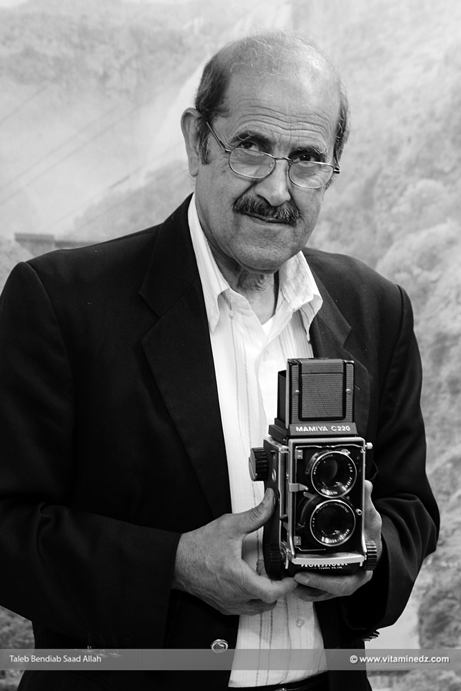 Adem Omar photographe professionnel à l'ancienne ... (photo argentique)