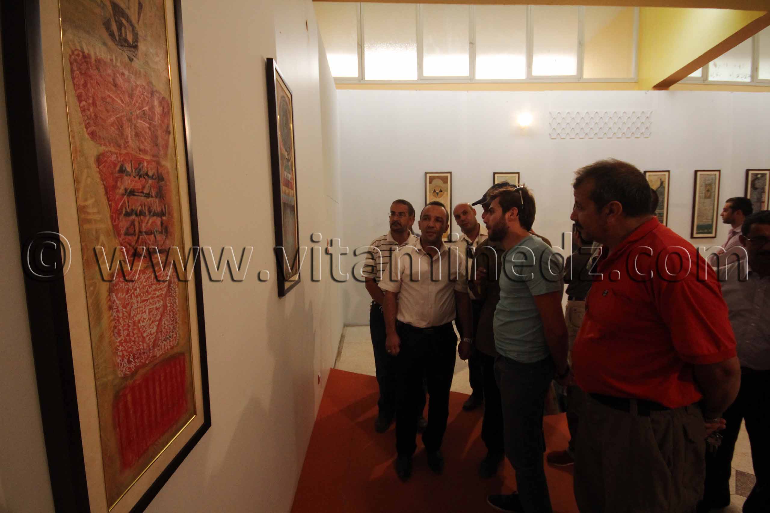 L'artiste plasticien Noureddine Benhamed  Expose à la Galerie Hamche