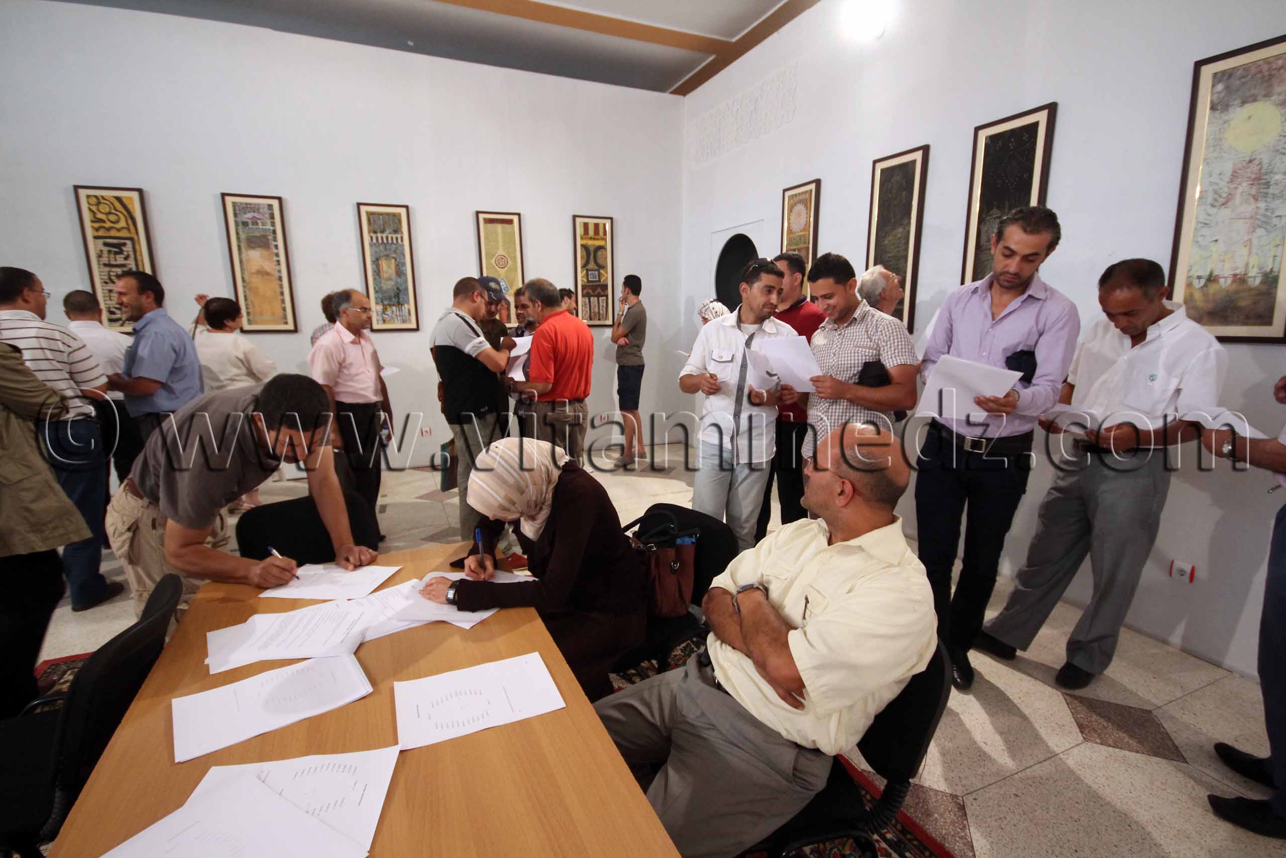 L'artiste plasticien Noureddine Benhamed  (Journalistes)