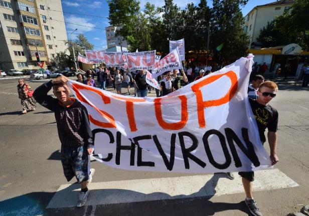 Planète - Roumanie: Sit-in pour empêcher un projet d'exploration de gaz de schiste