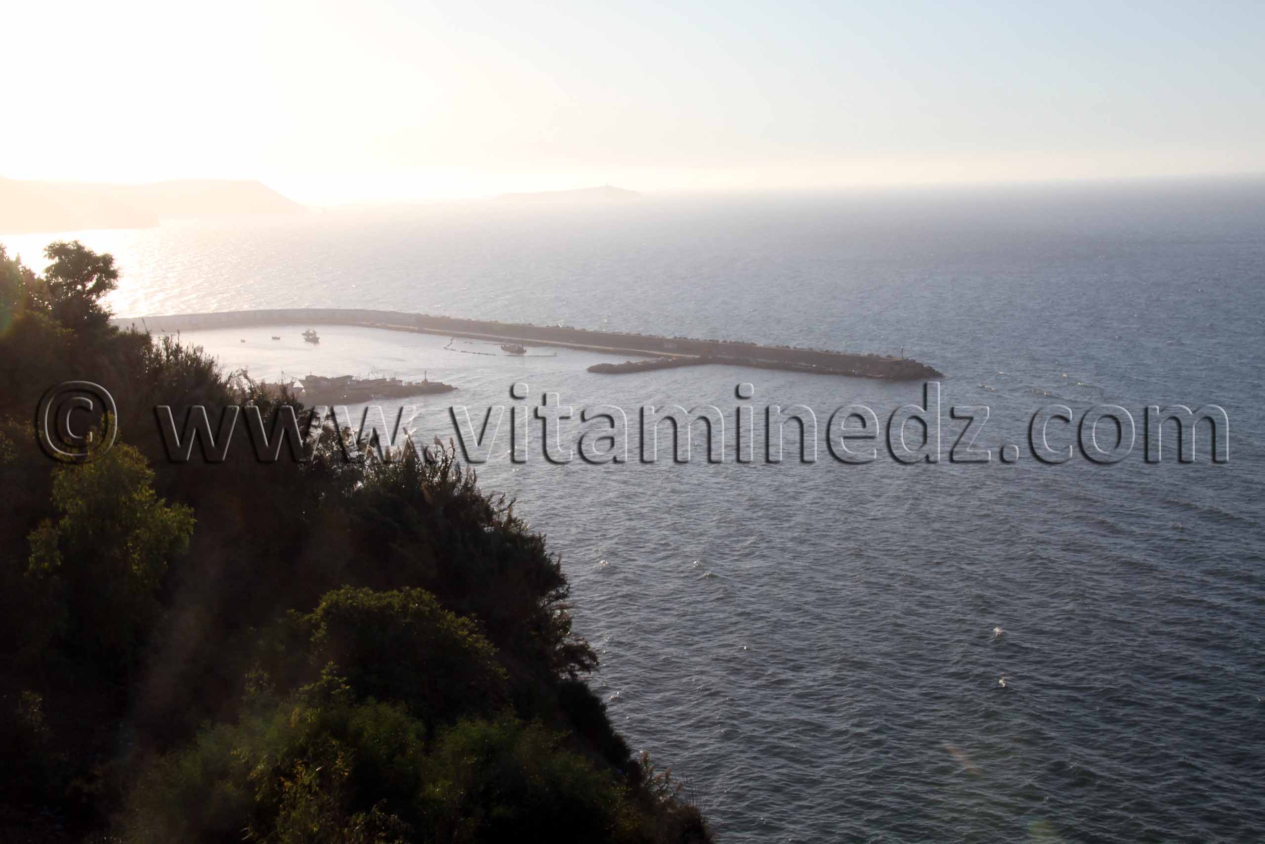 Port de Beni Saf vu de Sidi Boucif (W. Aïn Temouchent)