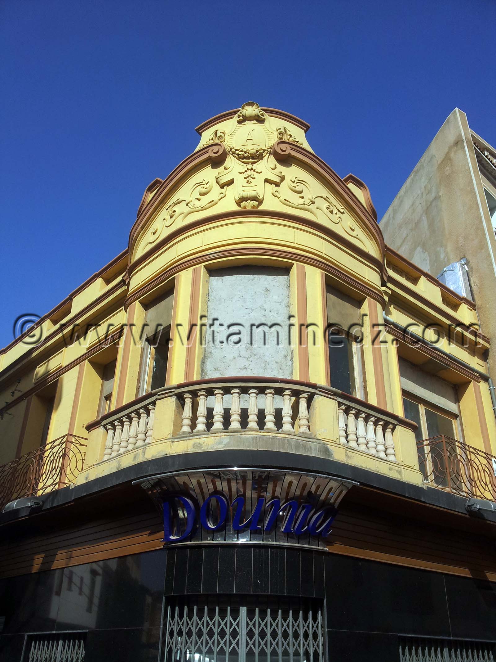 Photos de Tlemcen 2013  Rue de Belabbes (Bab El Djiad) ancien magasin de Djillali Cycliste