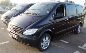 location minivan 09 places