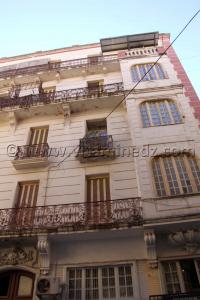 Photos Constantine, immeuble de style colonial, Rue Larbi Benmhidi