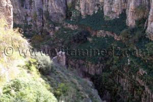 Constantine, Ruines d\'un ancien pont aux gorges du Rhummel