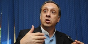 Algérie - Présidentielles 2014: Le candidat Soufiane Djilali installe sa direction de campagne