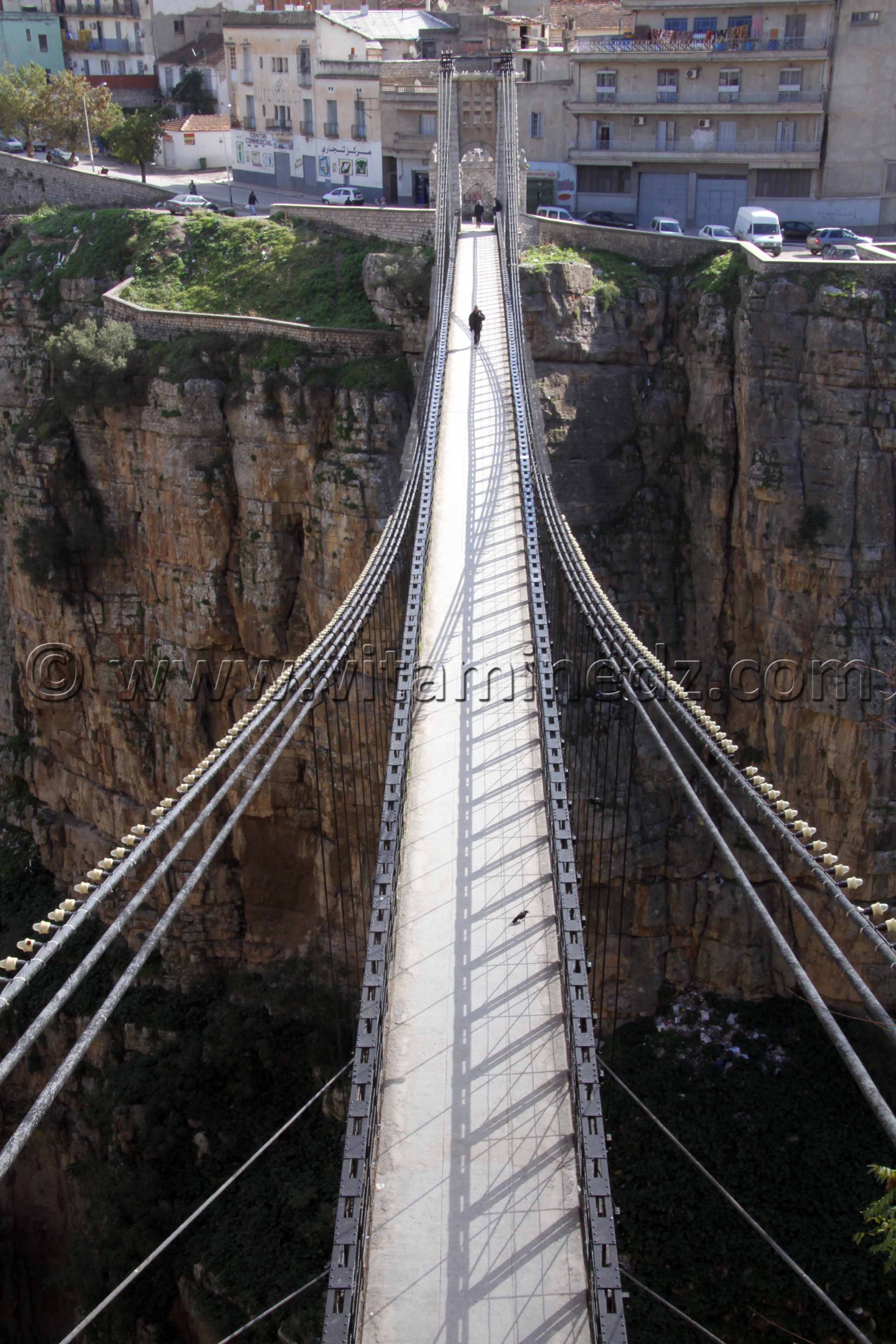 Constantine, Passerelle Mellah Slimane anciennement passerelle Perrégaux