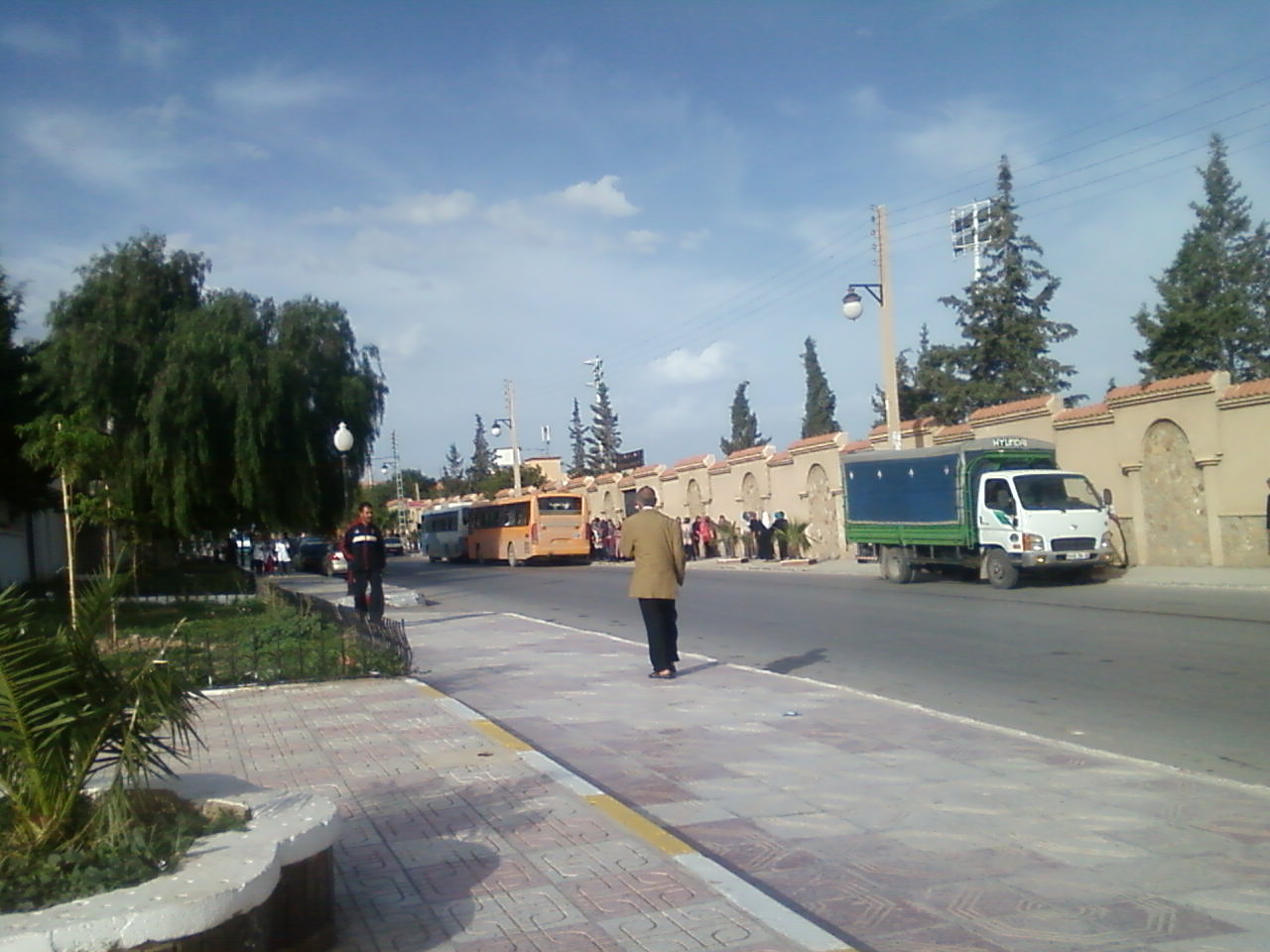 شارع رئيسي بالمعذر( طريق شمرة )