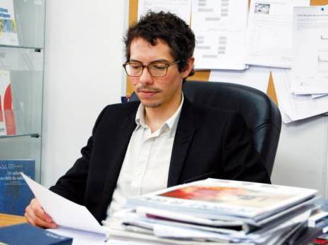 Planète - Thomas Porcher. Economiste* «Le gaz de schiste représente des risques pour l’environnement et des marges faibles»