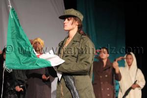 Drapeau Algerien - Festivités du 1er Novembre 2013 avec la présence du nouveau wali de Tlemcen Abdelhafid Saci Ahmed