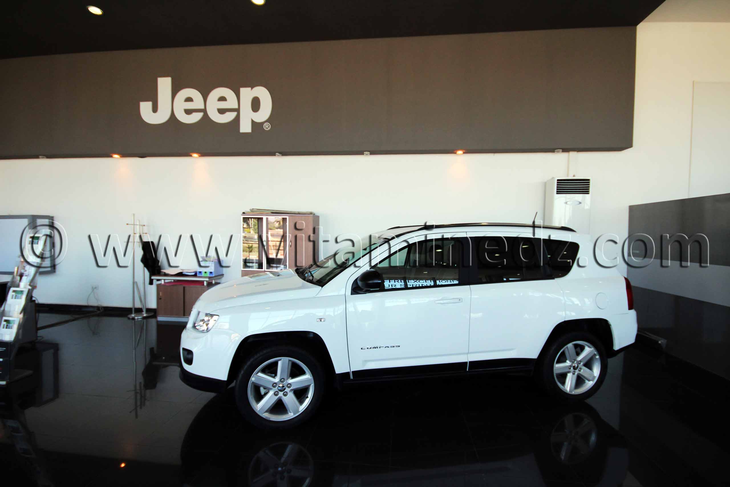 Maison Jeep, Auto, Concessionnaire à Oran