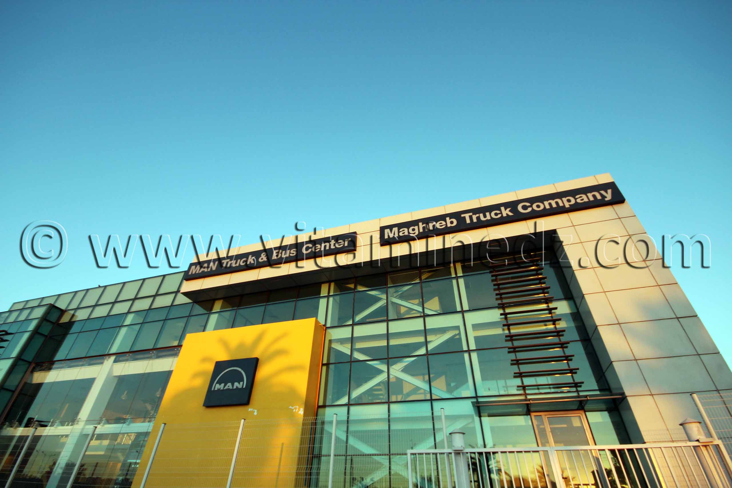 MAN Maison, Auto, Concessionnaire à Oran