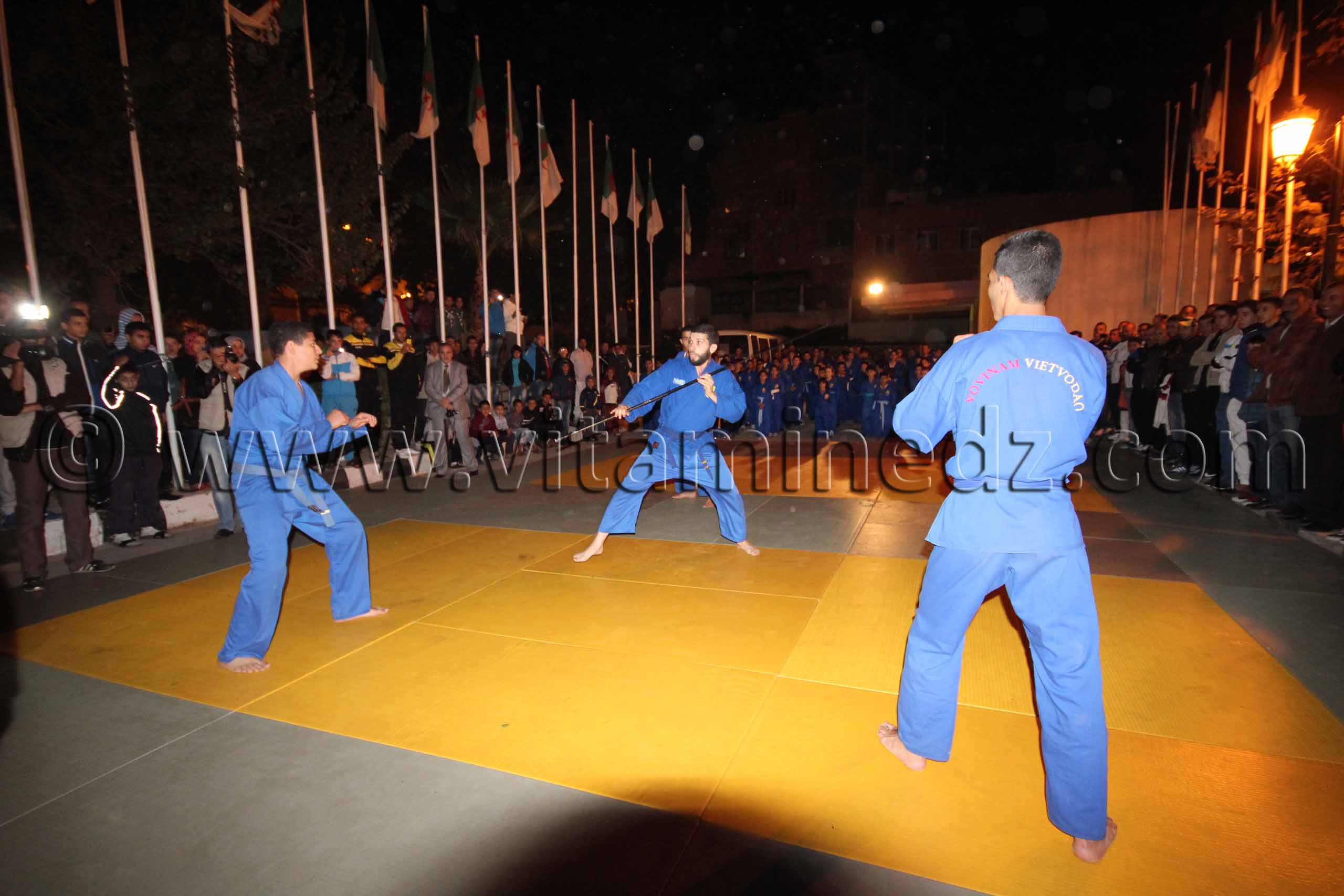 Karaté Tlemcen - Festivités du 1er Novembre 2013 avec la présence du nouveau wali de Tlemcen Abdelhafid Saci Ahmed
