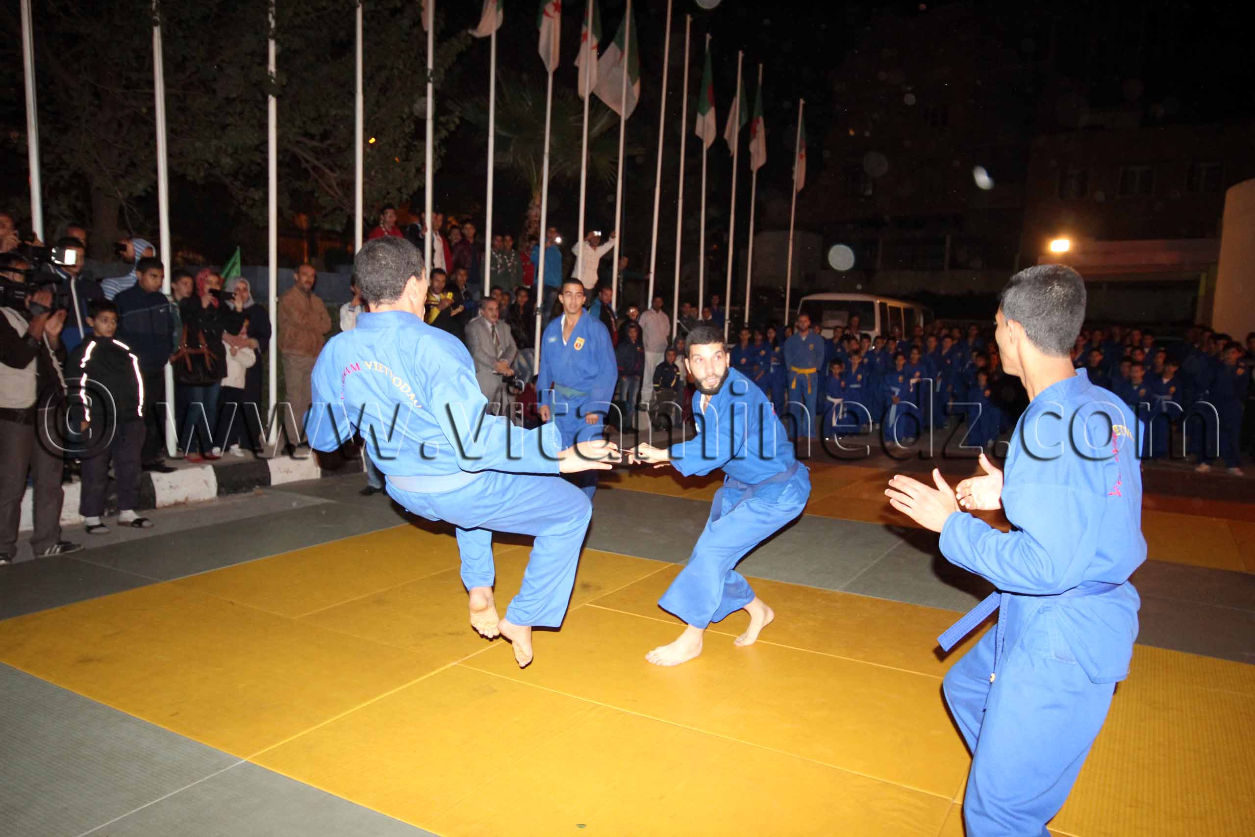 Karaté Tlemcen - Festivités du 1er Novembre 2013 avec la présence du nouveau wali de Tlemcen Abdelhafid Saci Ahmed