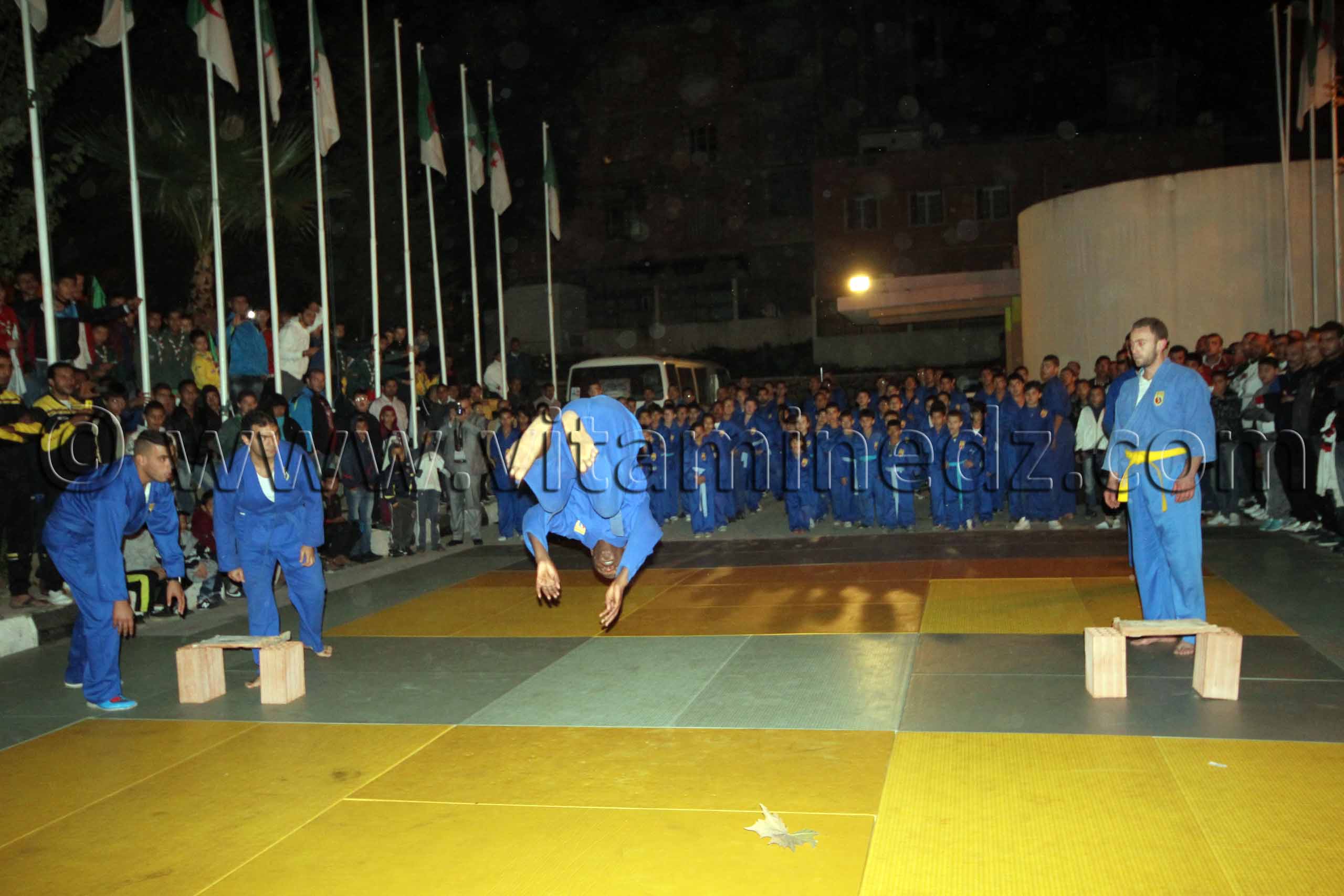 Karaté Tlemcen - Festivités du 1er Novembre 2013 avec la présence du nouveau wali de Tlemcen Abdelhafid Saci Ahmed