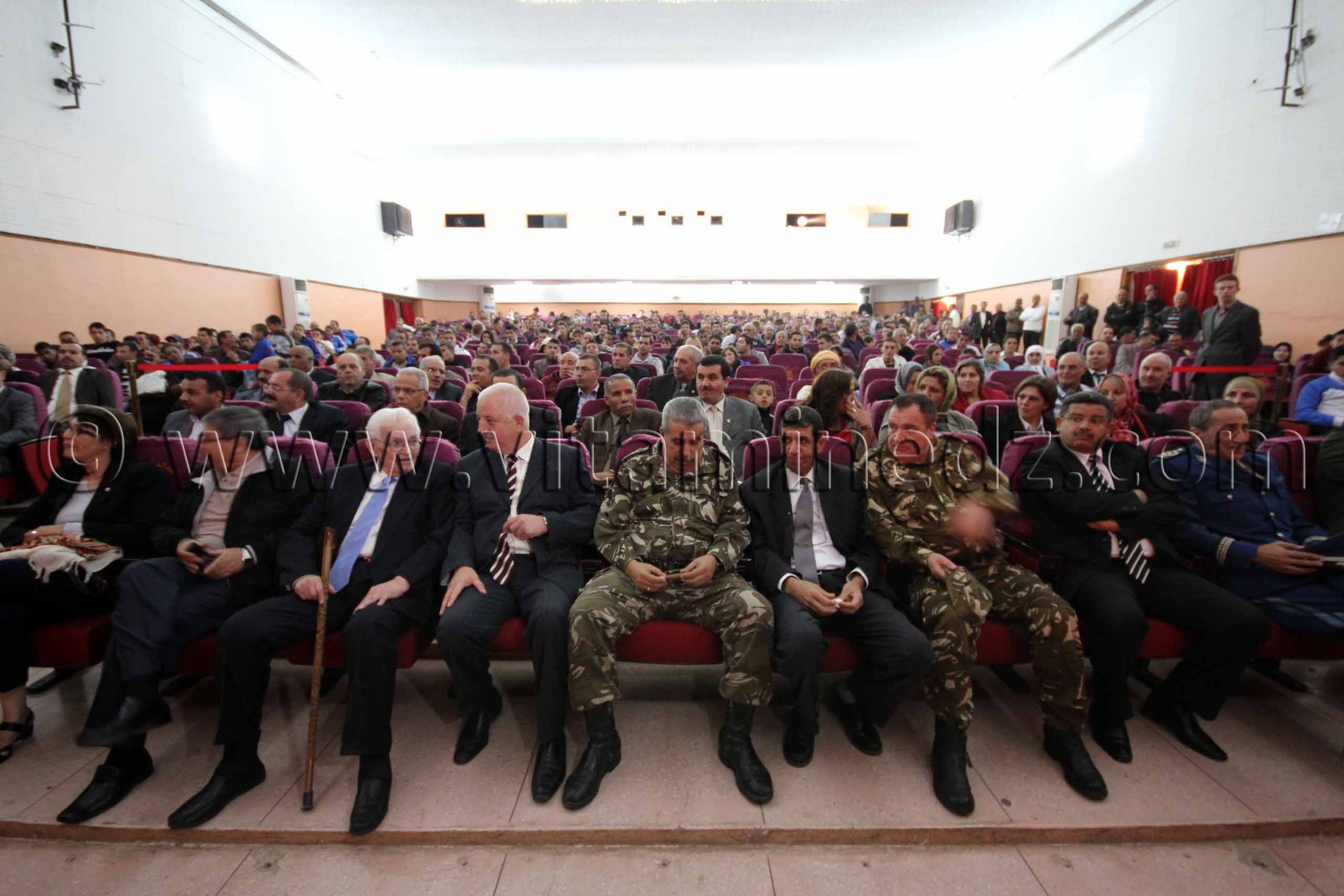 Festivités du 1er Novembre 2013 avec la présence du nouveau wali de Tlemcen Abdelhafid Saci Ahmed